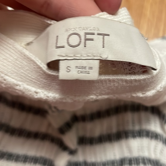 LOFT sweater - Picture 2 of 2